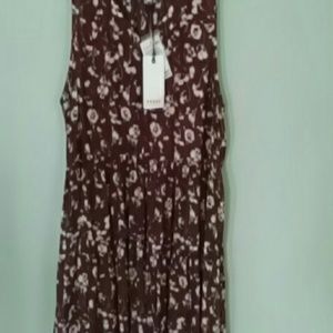 New Blouse maroon with flowers